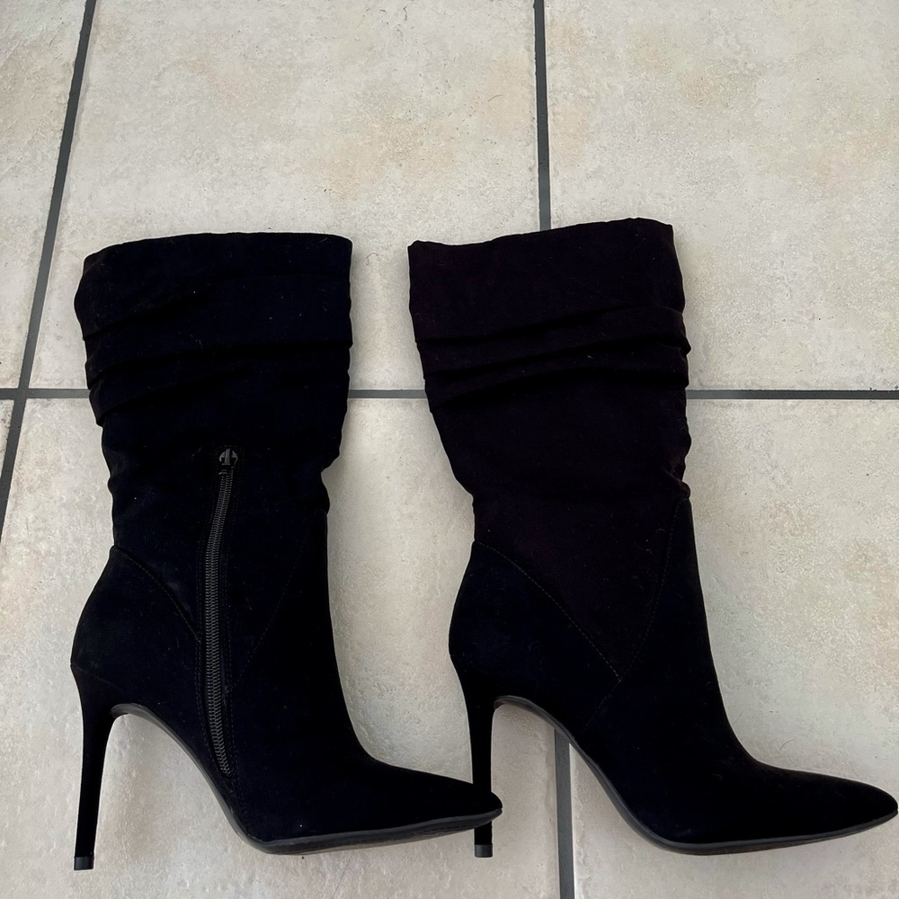 NWT Jessica Simpson Suede boots